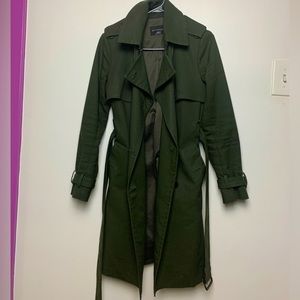 Club Monaco Women’s, Small, Khaki green trench coat